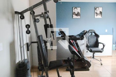 Casa à venda com 460m², 5 quartos e 6 vagas Casa à venda com 460m², 5 quartos e 6 vagasAcademia