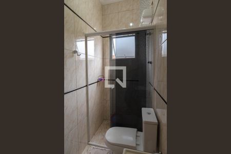 Casa à venda com 460m², 5 quartos e 6 vagas Casa à venda com 460m², 5 quartos e 6 vagasBanheiro Suíte 2