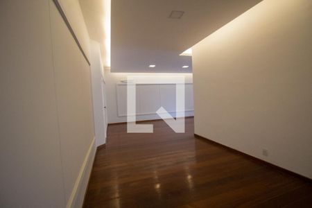 Sala de apartamento para alugar com 4 quartos, 300m² em Recreio dos Bandeirantes, Rio de Janeiro