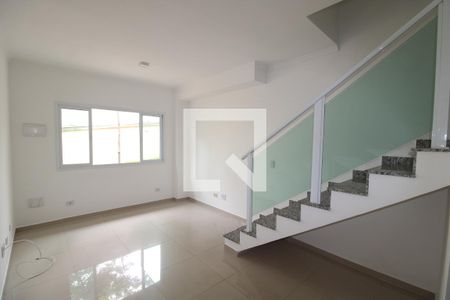 Casa de condomínio à venda com 103m², 3 quartos e 1 vagaSala / Cozinha