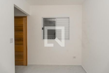 Quarto 1 de apartamento para alugar com 2 quartos, 35m² em Vila Ivone, São Paulo