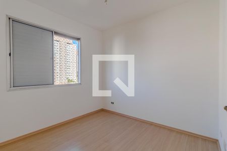 Quarto 1 de apartamento à venda com 3 quartos, 72m² em Jardim Londrina, São Paulo