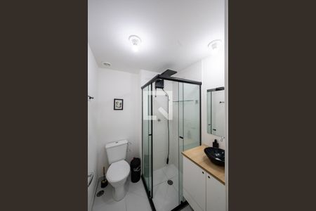 Banheiro Social de kitnet/studio para alugar com 1 quarto, 28m² em Mirandópolis, São Paulo