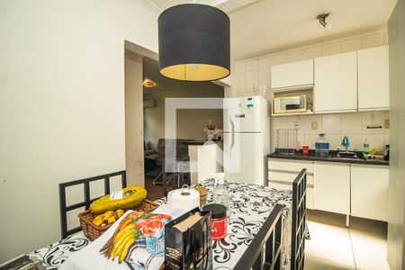 Cozinha de apartamento à venda com 2 quartos, 70m² em Cidade Baixa, Porto Alegre