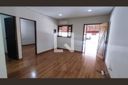 Sala de casa de condomínio à venda com 2 quartos, 80m² em Recanto Quarto Centenário, Jundiaí