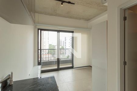 Sala/Quarto de kitnet/studio para alugar com 1 quarto, 23m² em Vila Olímpia, São Paulo