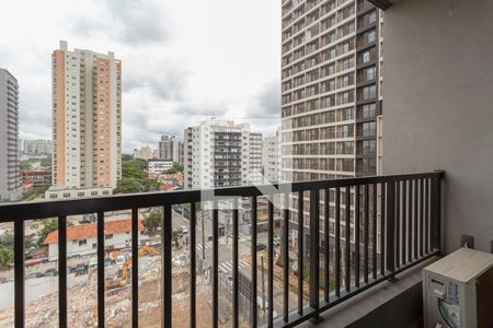 Varanda de kitnet/studio para alugar com 1 quarto, 23m² em Vila Olímpia, São Paulo