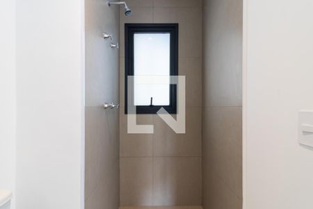 Banheiro de kitnet/studio para alugar com 1 quarto, 23m² em Vila Olímpia, São Paulo