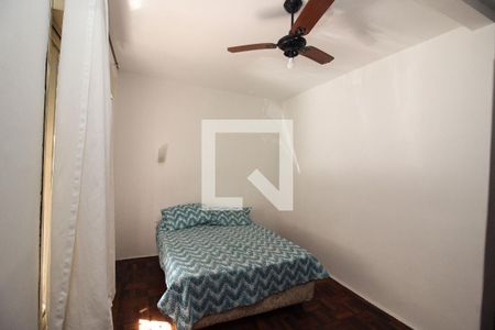 Quarto 1 de apartamento para alugar com 2 quartos, 54m² em Centro Histórico, Porto Alegre