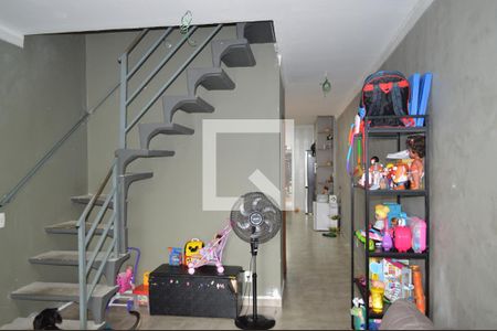 Sala de casa à venda com 3 quartos, 135m² em Vila Mariana, São Paulo