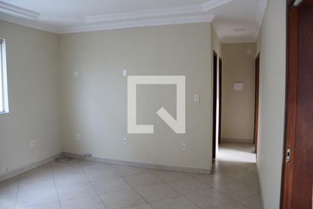Sala de apartamento para alugar com 2 quartos, 76m² em Novo Eldorado, Contagem