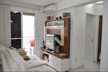 Sala de apartamento à venda com 2 quartos, 50m² em Del Castilho, Rio de Janeiro