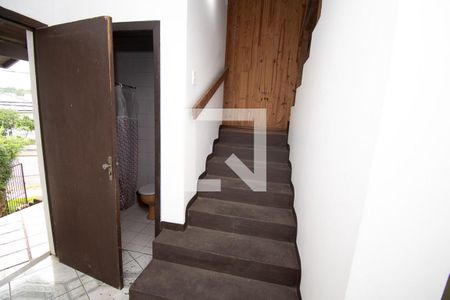 escadaria/banheiro de casa para alugar com 3 quartos, 120m² em Cristo Rei, São Leopoldo