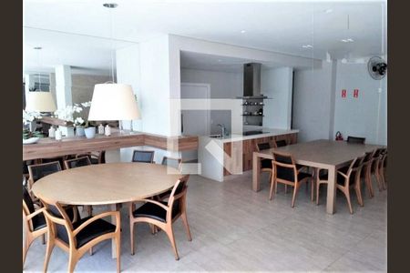 Apartamento à venda com 3 quartos, 122m² em Centro, Campinas