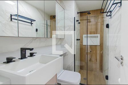 Banheiro de kitnet/studio para alugar com 1 quarto, 38m² em Vila Mariana, São Paulo