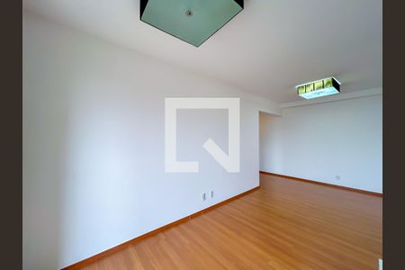 Apartamento à venda com 76m², 3 quartos e 2 vagasSala