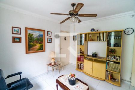 Sala de TV de casa de condomínio para alugar com 3 quartos, 140m² em Indianópolis, São Paulo