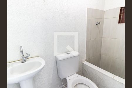 Banheiro de kitnet/studio para alugar com 1 quarto, 20m² em Brás, São Paulo