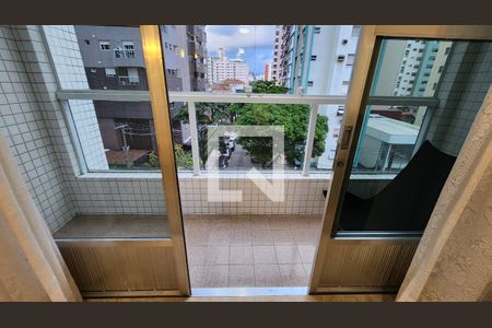 Detalhe Sala de apartamento para alugar com 3 quartos, 180m² em Gonzaga, Santos