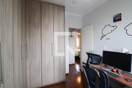 Apartamento à venda com 84m², 3 quartos e 1 vaga Apartamento à venda com 84m², 3 quartos e 1 vagaEscritório
