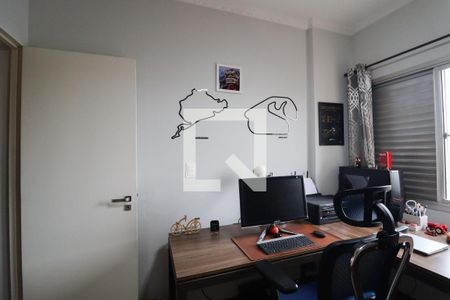 Apartamento à venda com 84m², 3 quartos e 1 vaga Apartamento à venda com 84m², 3 quartos e 1 vagaEscritório