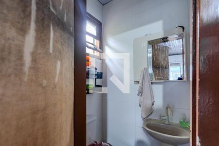 Banheiro Quarto 1 de casa à venda com 5 quartos, 290m² em Coronel Aparicio Borges, Porto Alegre