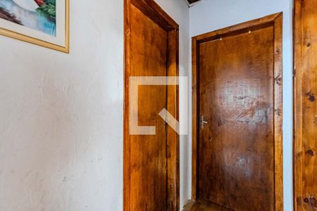 Banheiro de casa à venda com 5 quartos, 290m² em Coronel Aparicio Borges, Porto Alegre