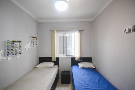 Quarto de apartamento à venda com 2 quartos, 57m² em Parque Taboão, Taboão da Serra
