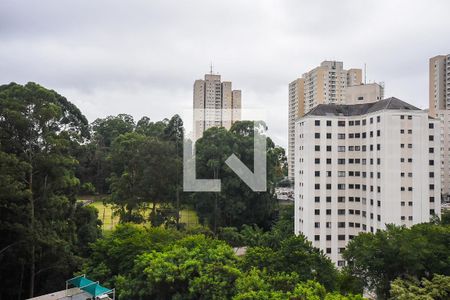 Vista de apartamento à venda com 2 quartos, 57m² em Parque Taboão, Taboão da Serra