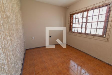 Casa para alugar com 80m², 3 quartos e 2 vagasSala