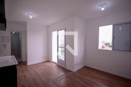 Sala/Cozinha  de apartamento para alugar com 1 quarto, 33m² em Ipiranga, São Paulo