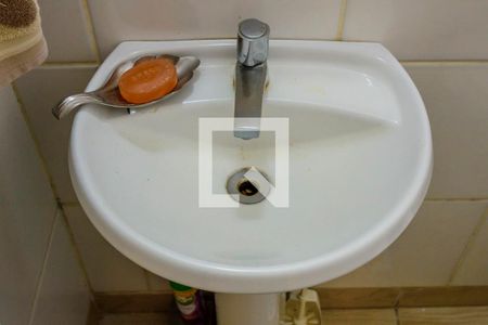 Lavabo de casa à venda com 2 quartos, 113m² em Hípica, Porto Alegre