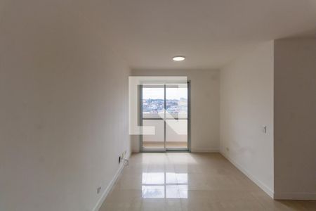 Sala de apartamento para alugar com 3 quartos, 70m² em Vila Divina Pastora, São Paulo