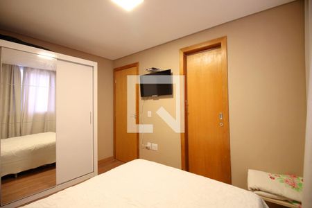 Suite de apartamento à venda com 3 quartos, 70m² em Ana Lucia, Belo Horizonte