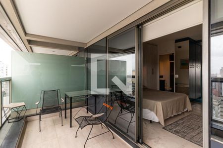 Varanda de kitnet/studio para alugar com 1 quarto, 39m² em Santa Ifigênia, São Paulo