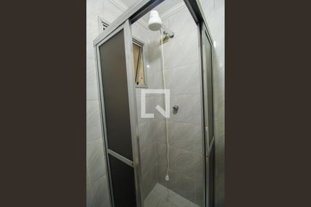 Banheiro de apartamento para alugar com 1 quarto, 40m² em Belenzinho, São Paulo