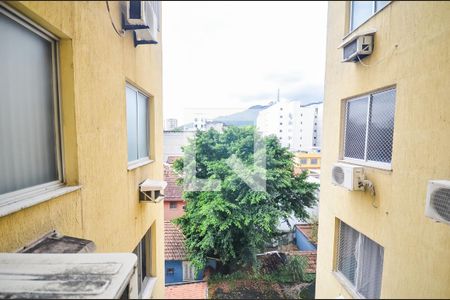 Vista da Sala de apartamento à venda com 3 quartos, 60m² em Vila Isabel, Rio de Janeiro