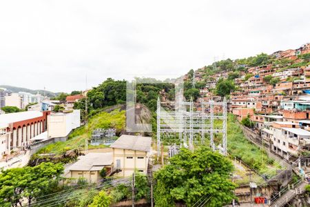 Vista da Sala de apartamento à venda com 3 quartos, 70m² em Icaraí, Niterói