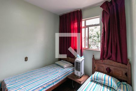 Quarto de apartamento para alugar com 3 quartos, 80m² em Nova Granada, Belo Horizonte
