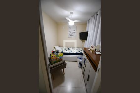 Quarto 1 (1º Andar) de casa de condomínio para alugar com 3 quartos, 130m² em Cachambi, Rio de Janeiro