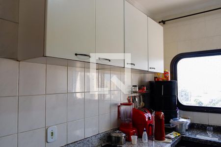 Apartamento à venda com 138m², 4 quartos e 2 vagas Apartamento à venda com 138m², 4 quartos e 2 vagasCozinha