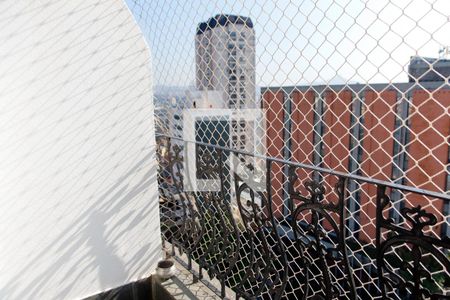 Apartamento à venda com 138m², 4 quartos e 2 vagas Apartamento à venda com 138m², 4 quartos e 2 vagasSacada