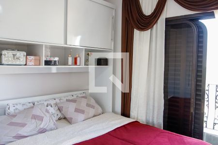 Apartamento à venda com 138m², 4 quartos e 2 vagas Apartamento à venda com 138m², 4 quartos e 2 vagasQuarto 3 - Suíte