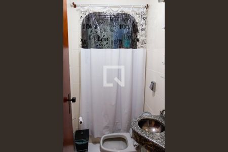 Apartamento à venda com 138m², 4 quartos e 2 vagas Apartamento à venda com 138m², 4 quartos e 2 vagasBanheiro 2