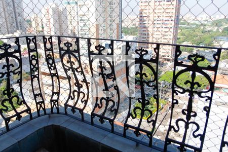 Apartamento à venda com 138m², 4 quartos e 2 vagas Apartamento à venda com 138m², 4 quartos e 2 vagasQuarto 3 - Suíte