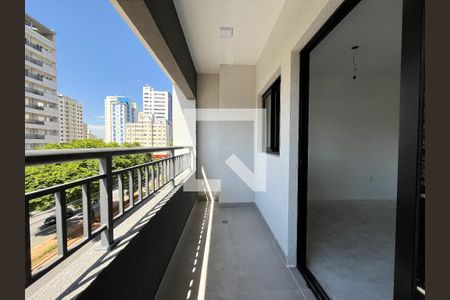 Varanda de kitnet/studio à venda com 1 quarto, 28m² em Mirandópolis, São Paulo