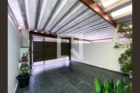 Área externa  de casa à venda com 2 quartos, 106m² em Vila Polopoli, São Paulo