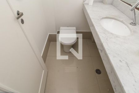Lavabo de apartamento para alugar com 4 quartos, 218m² em Higienópolis, São Paulo