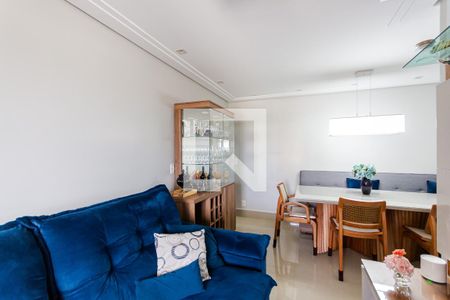 Sala de apartamento à venda com 3 quartos, 77m² em Campestre, Santo André