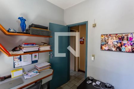 Quarto 2 de apartamento à venda com 4 quartos, 170m² em Vila Paris, Belo Horizonte